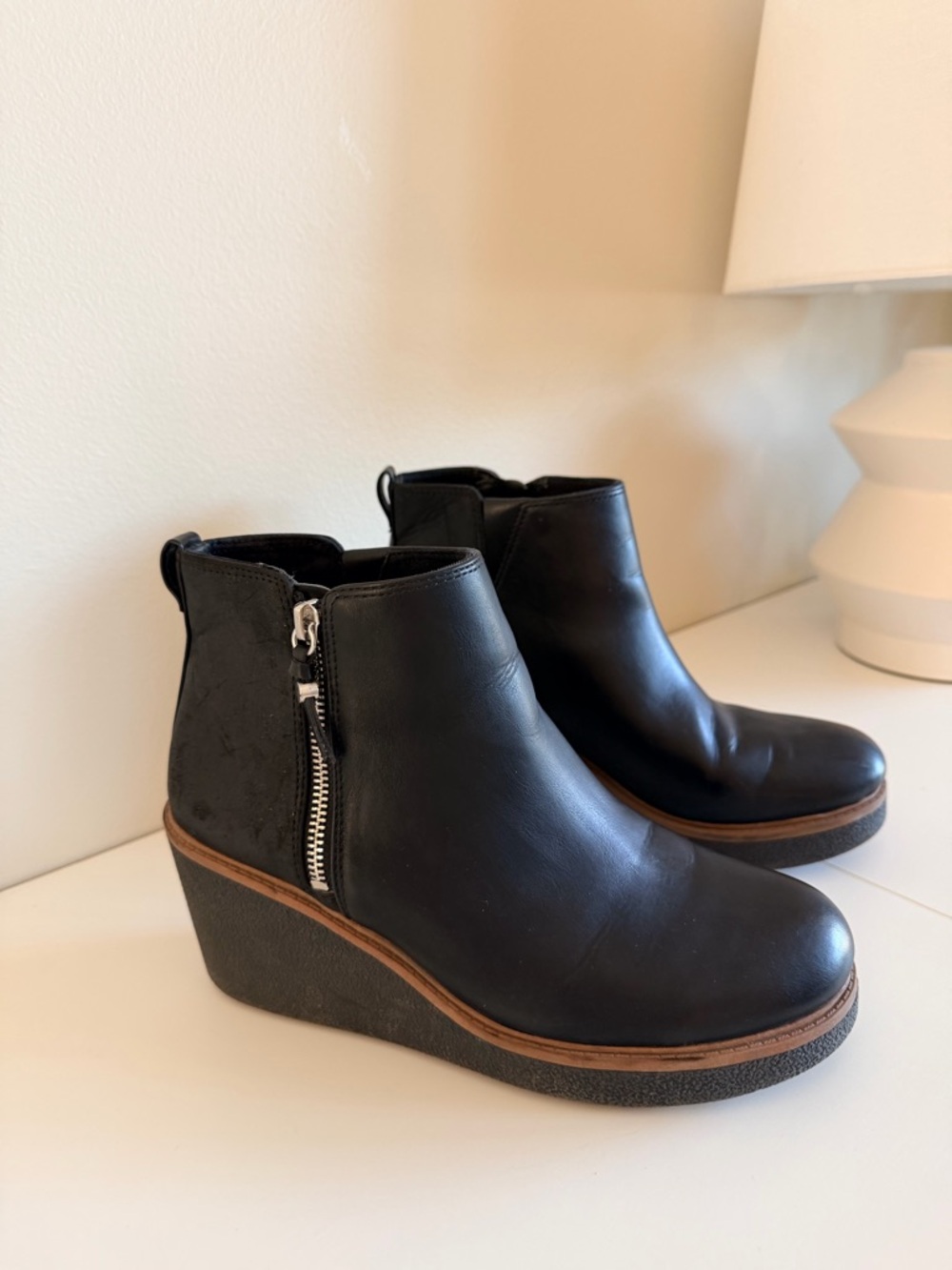 Dr. Scholl's Black Leather Wedge Ankle Booties with Side Zip